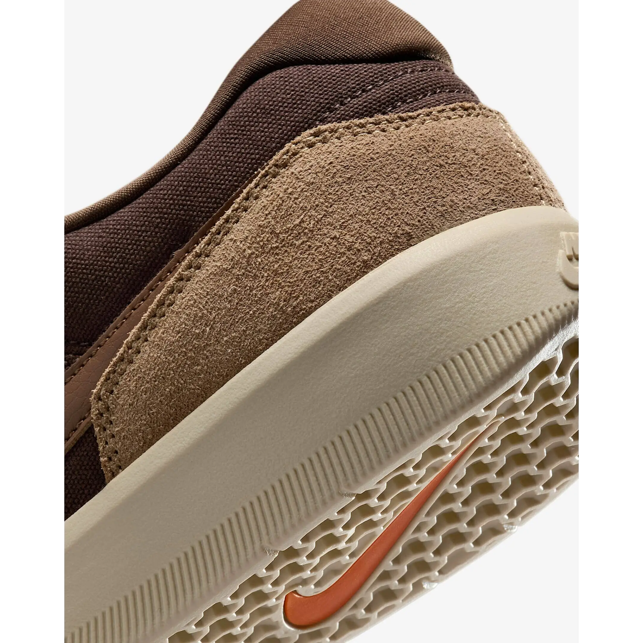 Nike SB Force 58 Shoes - Baroque Brown / Parachute Beige / Desert Khaki / Mosswood Brown