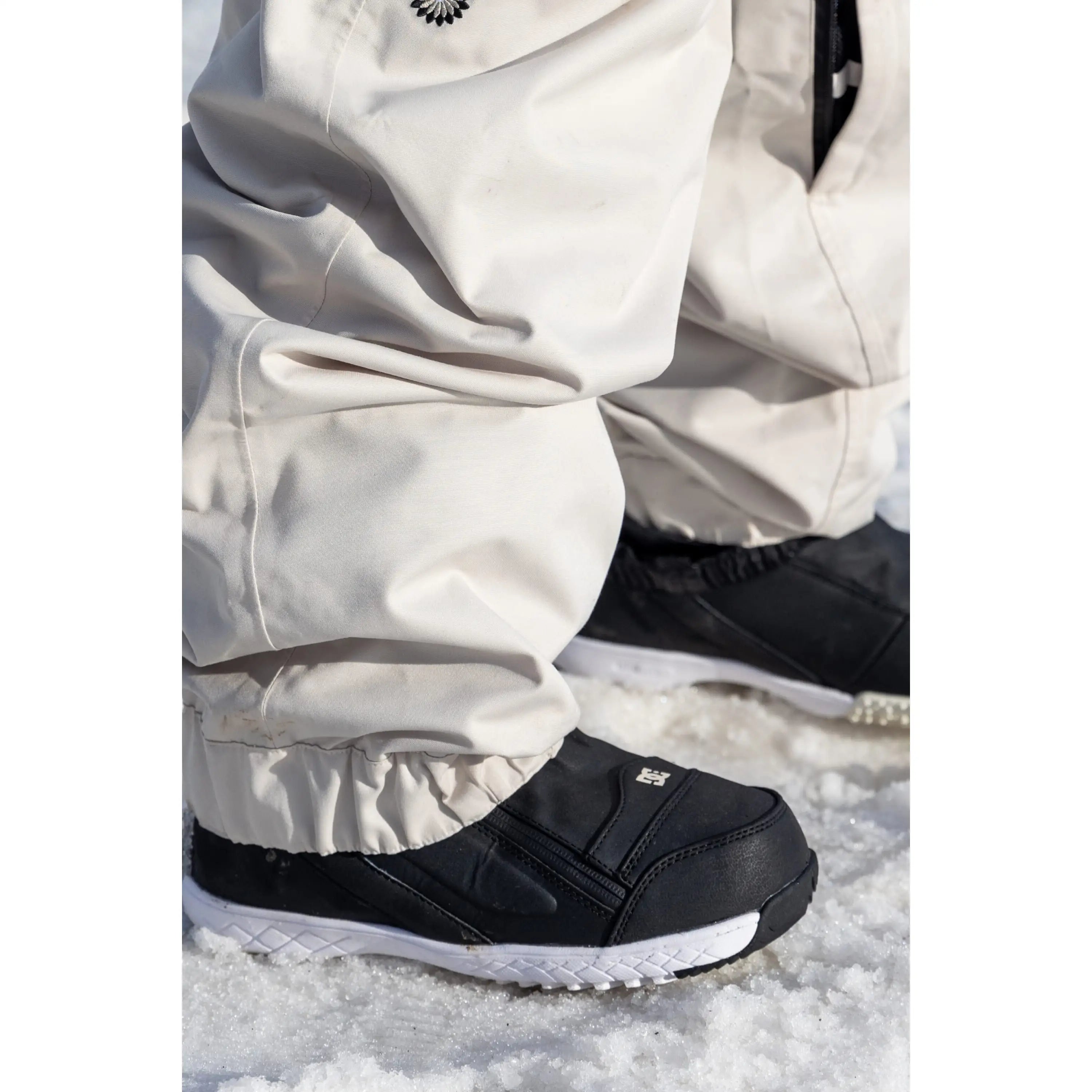 686 Womens Outline Shell Pants