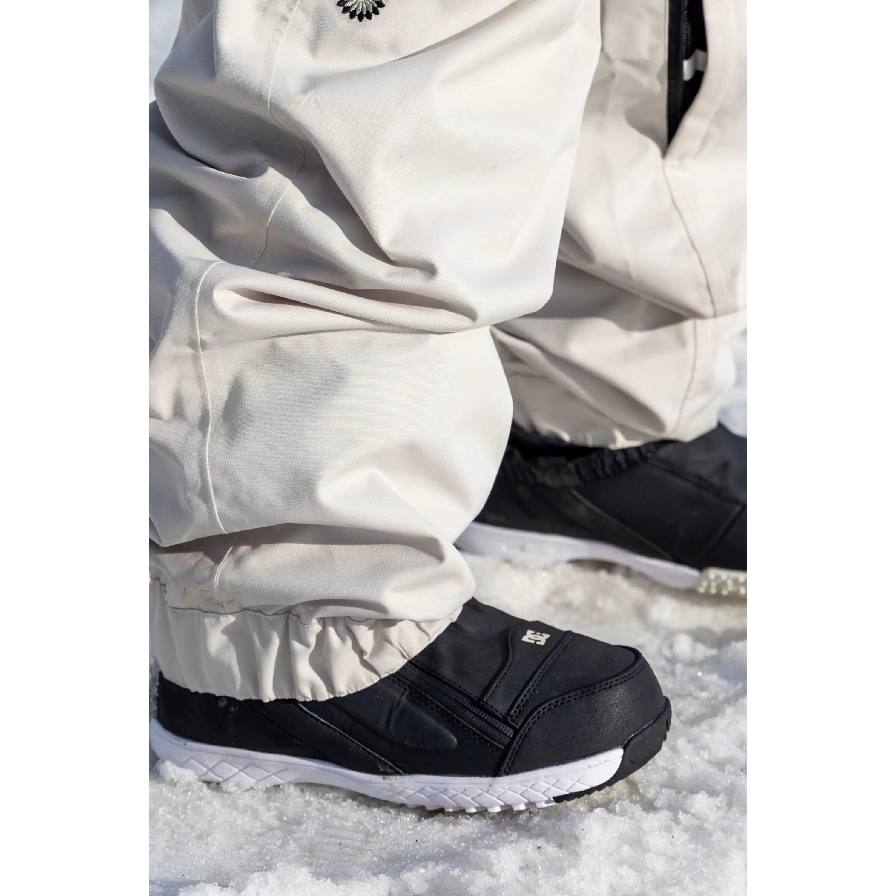 686 Womens Outline Shell Pants