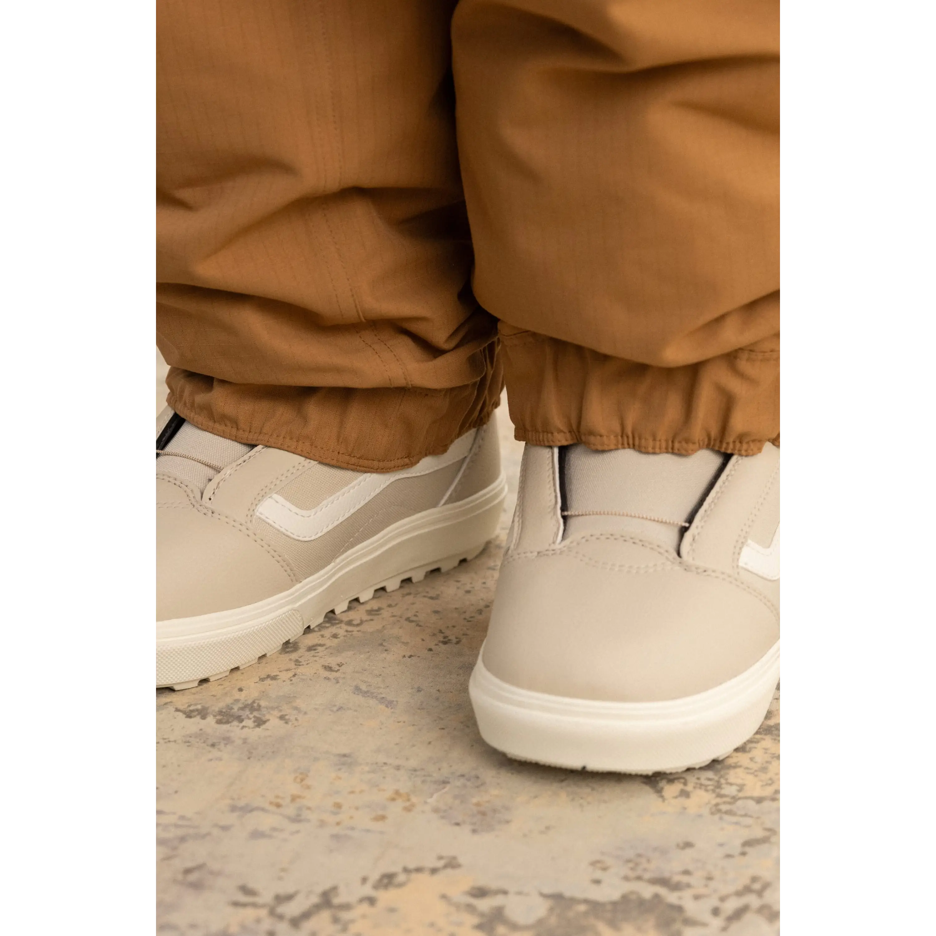 686 Womens Outline Shell Pants