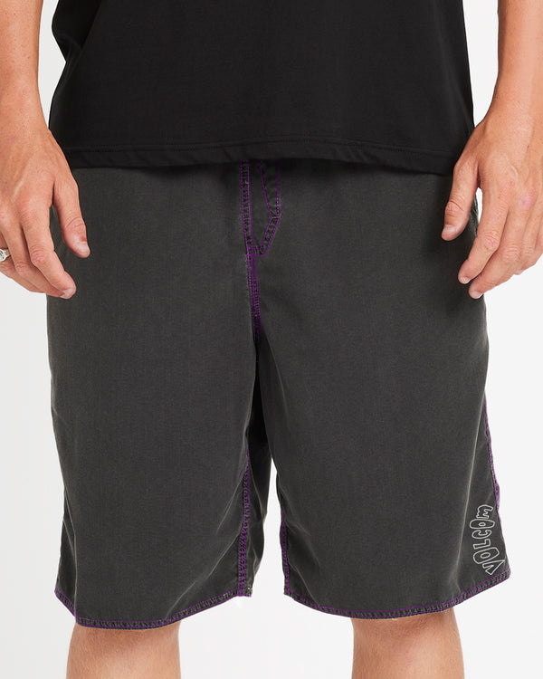Volcom Off Ozzy 21" Trunk Shorts