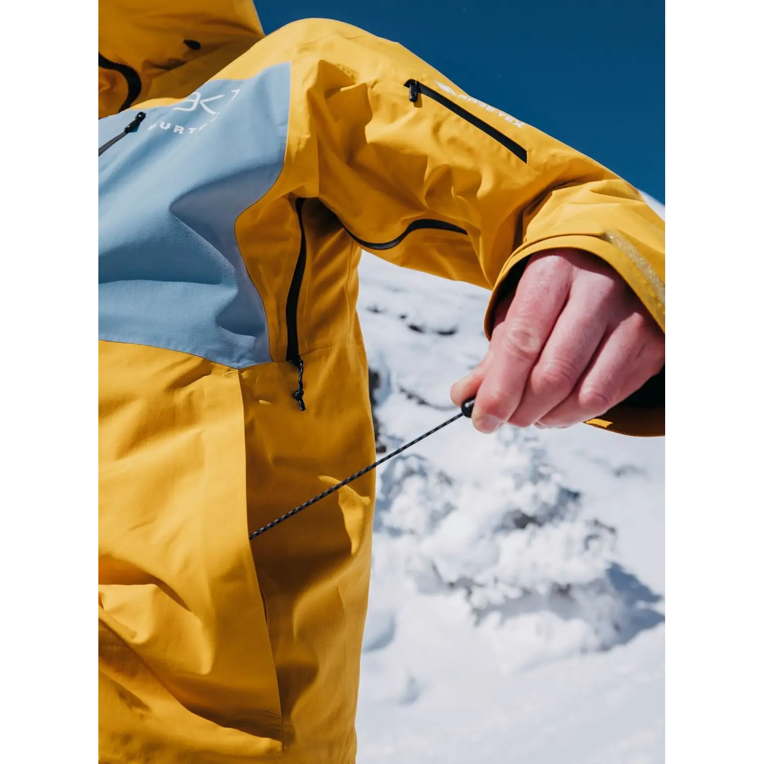 Burton AK Cyclic 2L Gore-Tex Jacket 2025