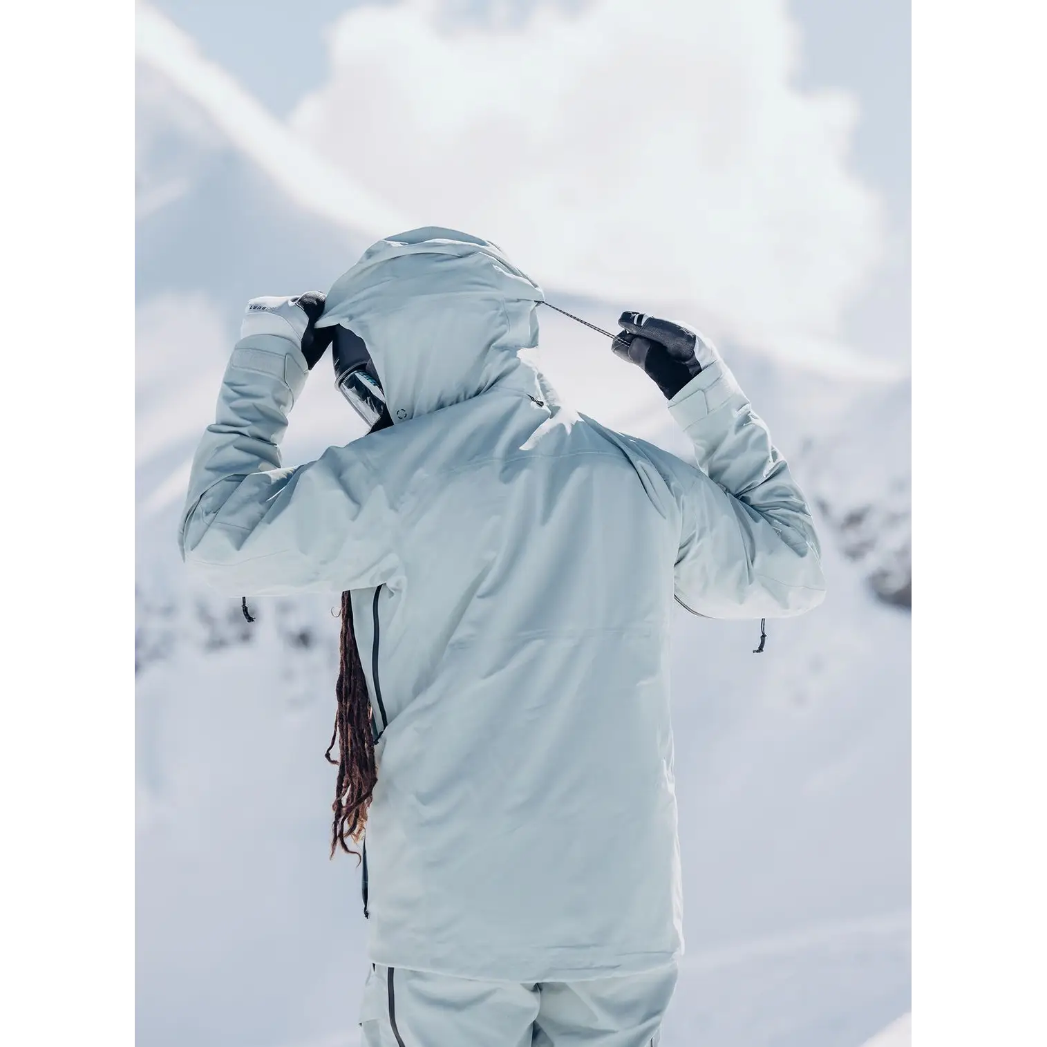 Burton AK Swash GORE-TEX 2L Jacket 2024