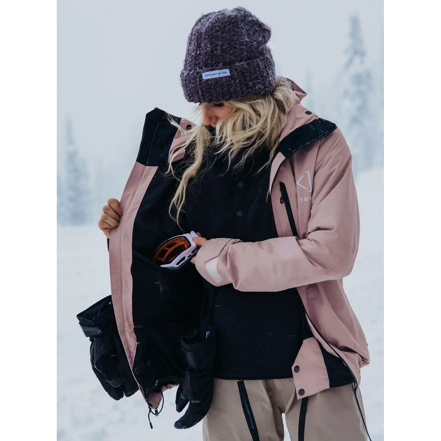 Burton AK Upshift Gore-Tex 2L Womens Jacket 2025