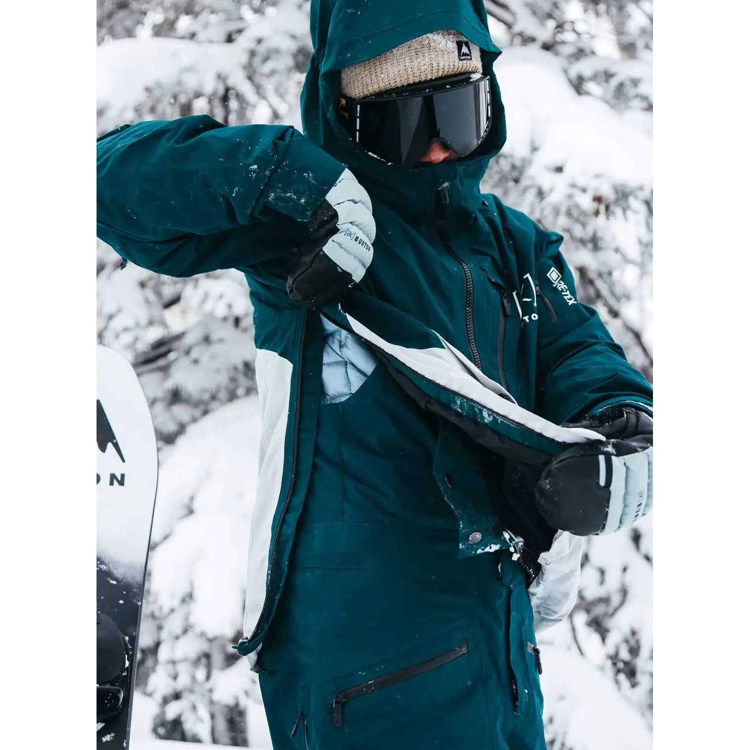 Burton AK Velocity GORE-TEX Anorak 2025