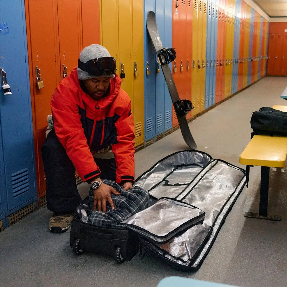 Dakine Low Roller Snowboard Bag