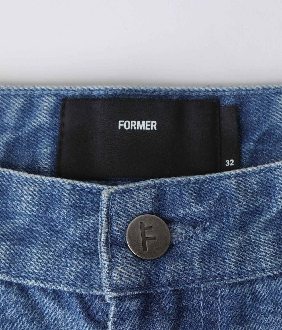 Former Distend VT Jean