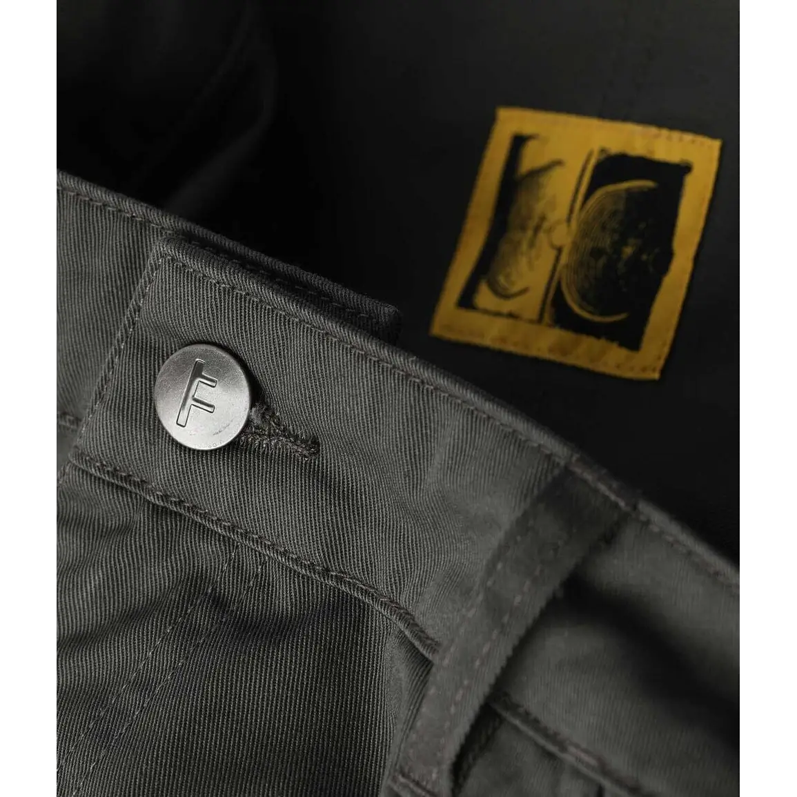 Former Reynolds 21" Walkshorts