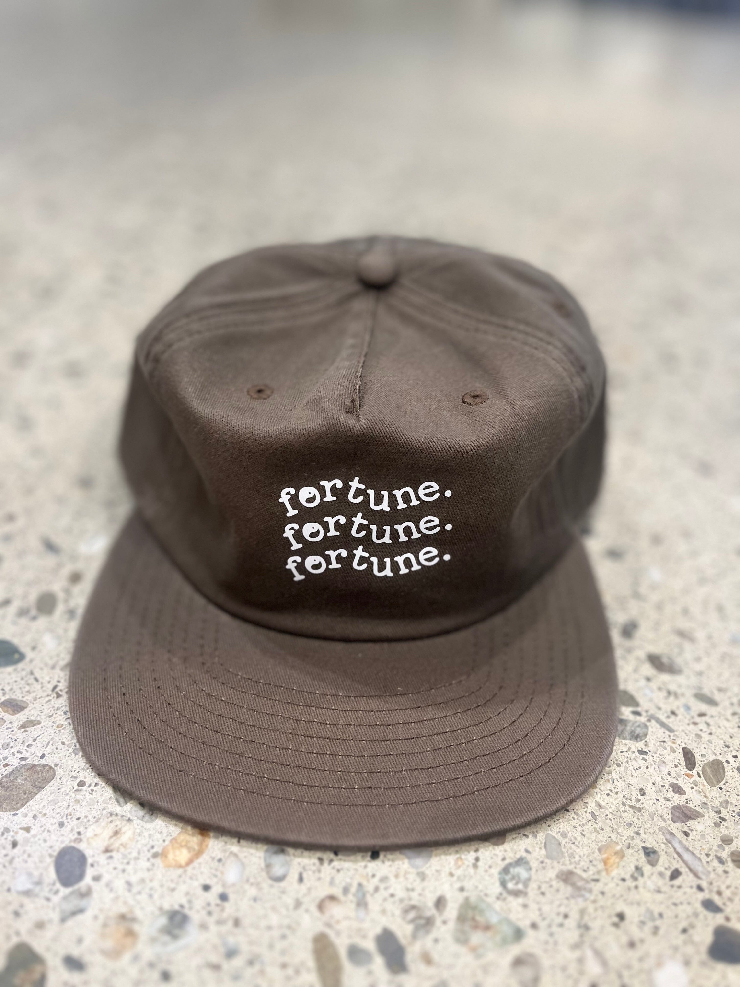 Fortune Flag Cap Dirt