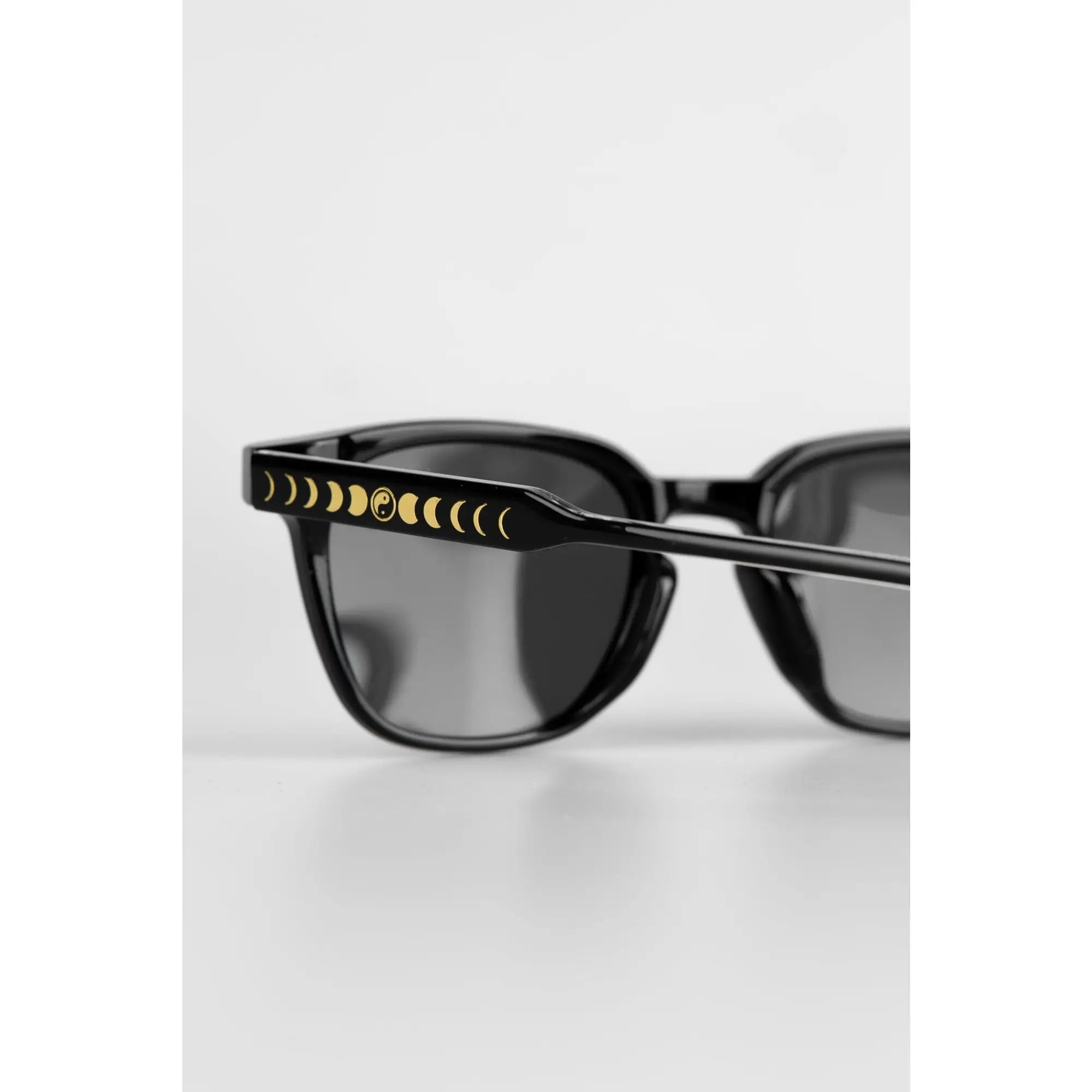 Fortune Universal Polarised Sunglasses