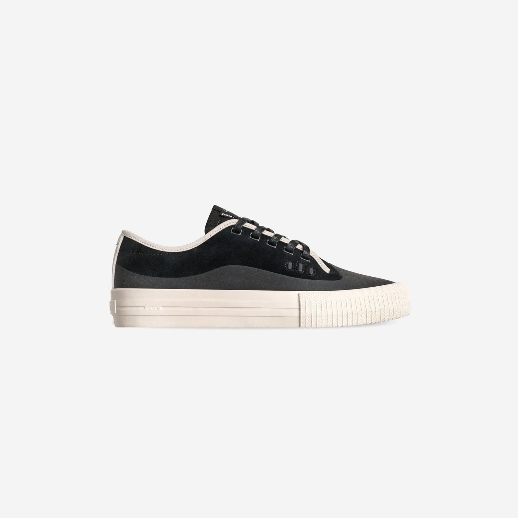Globe Gillette Black / Black / Cream 8
