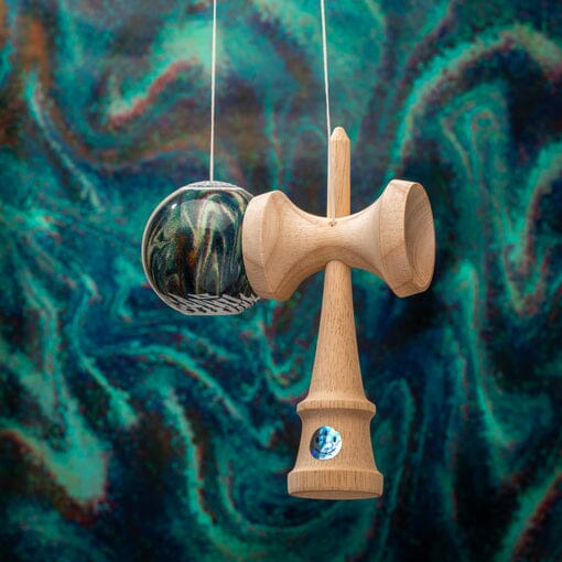 Krom Paranoia Thaw Kendama