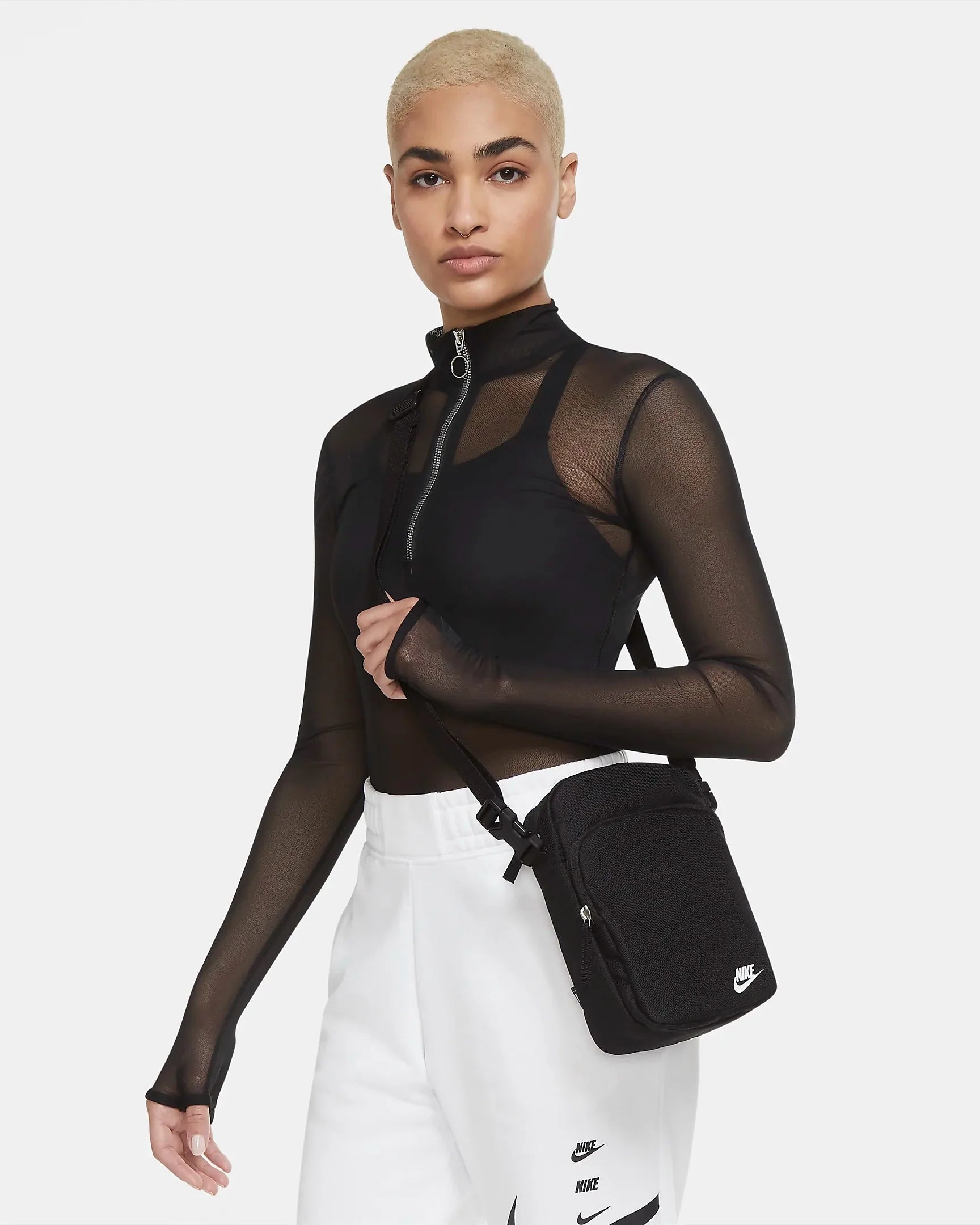 Nike Heritage Crossbody Bag
