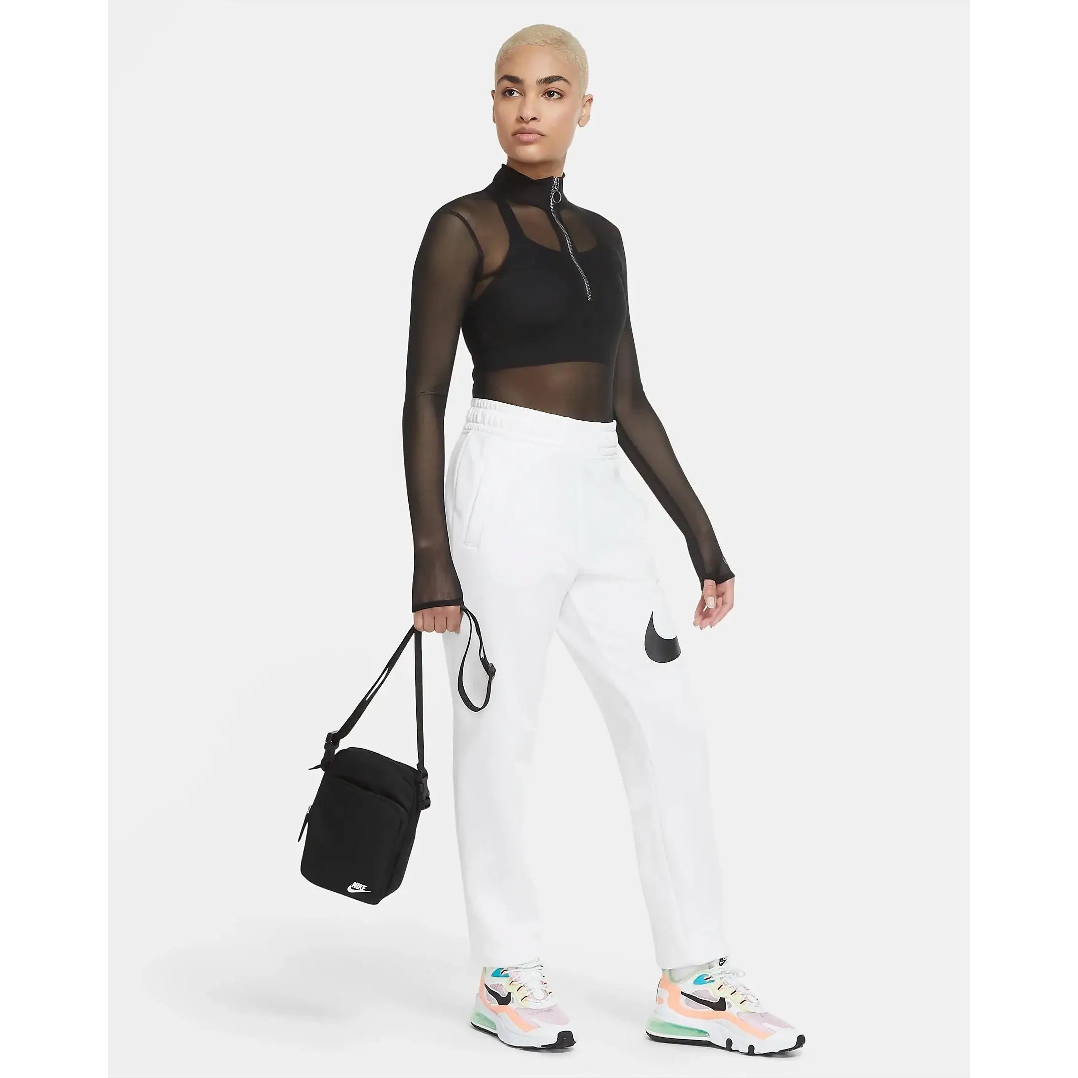 Nike Heritage Crossbody Bag