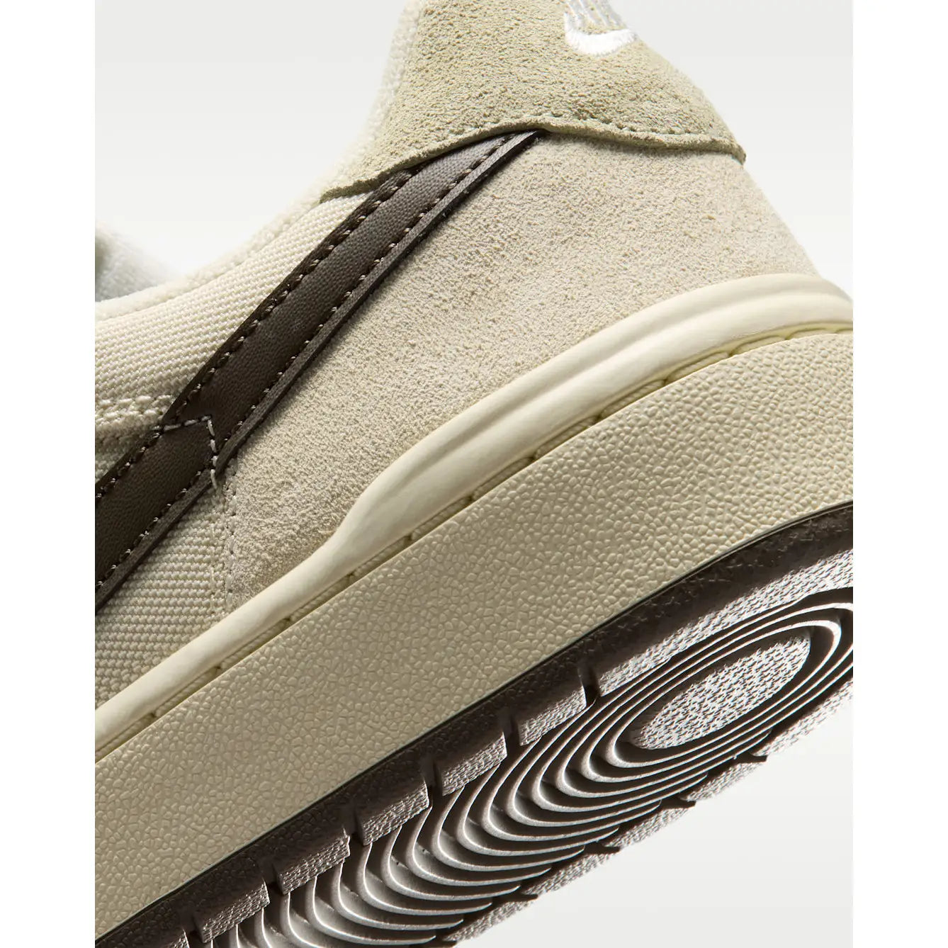 Nike SB Code 58 Shoes - Pale Ivory / Light Khaki / Muslin / Dark Hazel