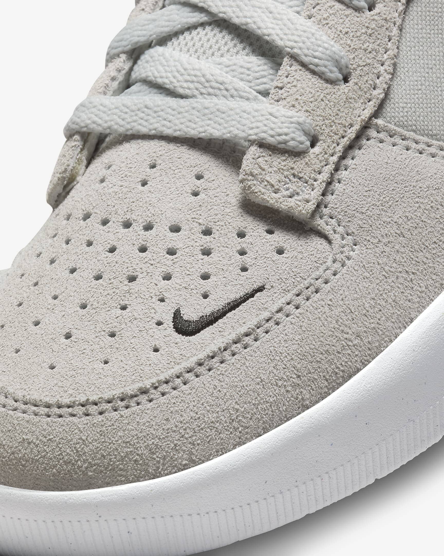 Nike SB Force 58 - Photon Dust / Black