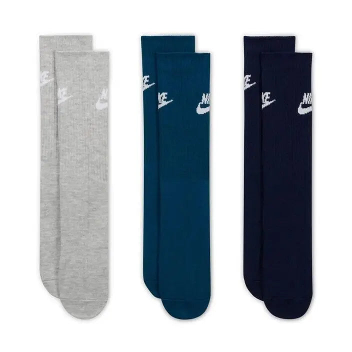 Nike Sportswear Everyday Essential Crew 3-Pack Socks