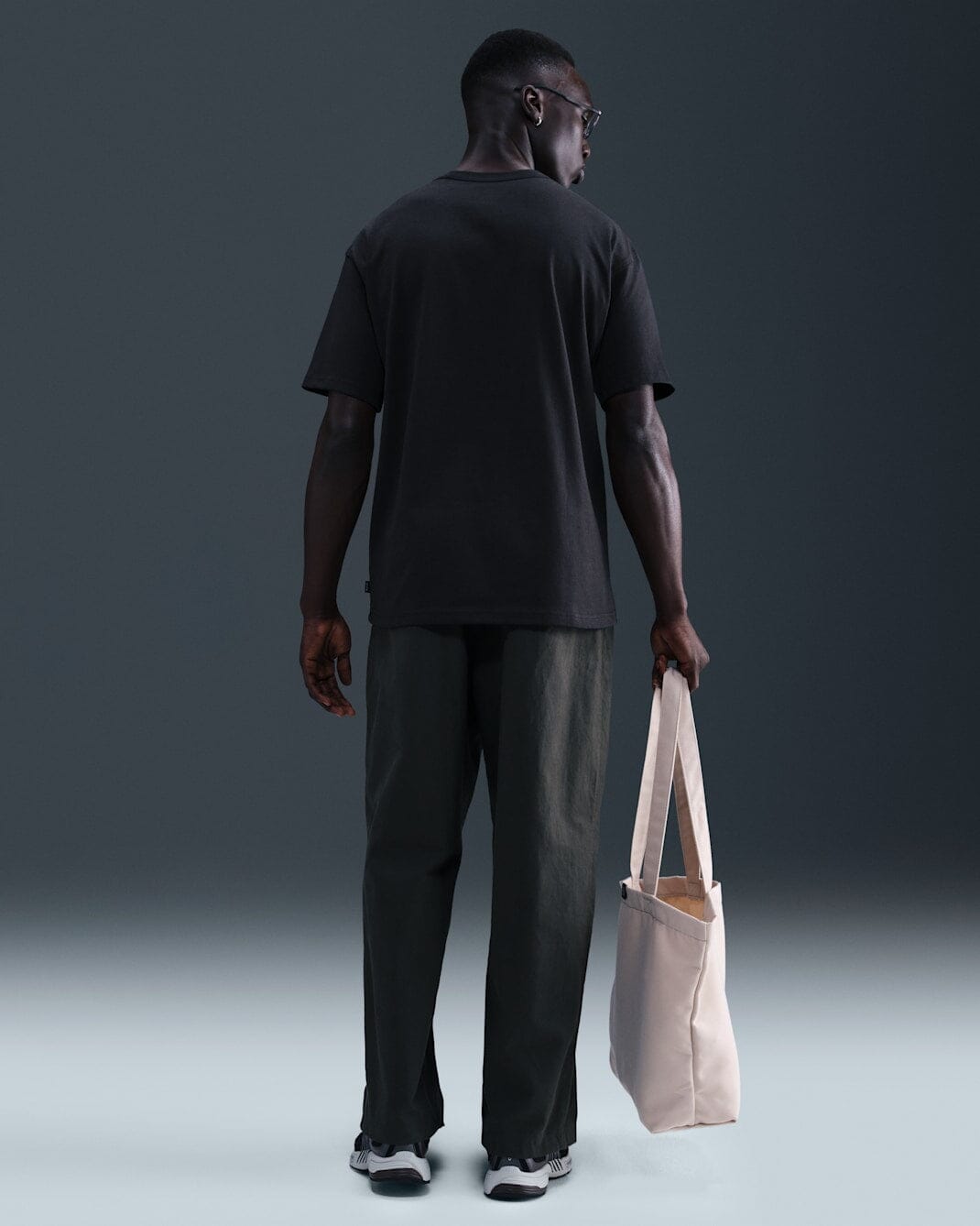 Nike Sportswear Premium Essentials Sustainable T-Shirt