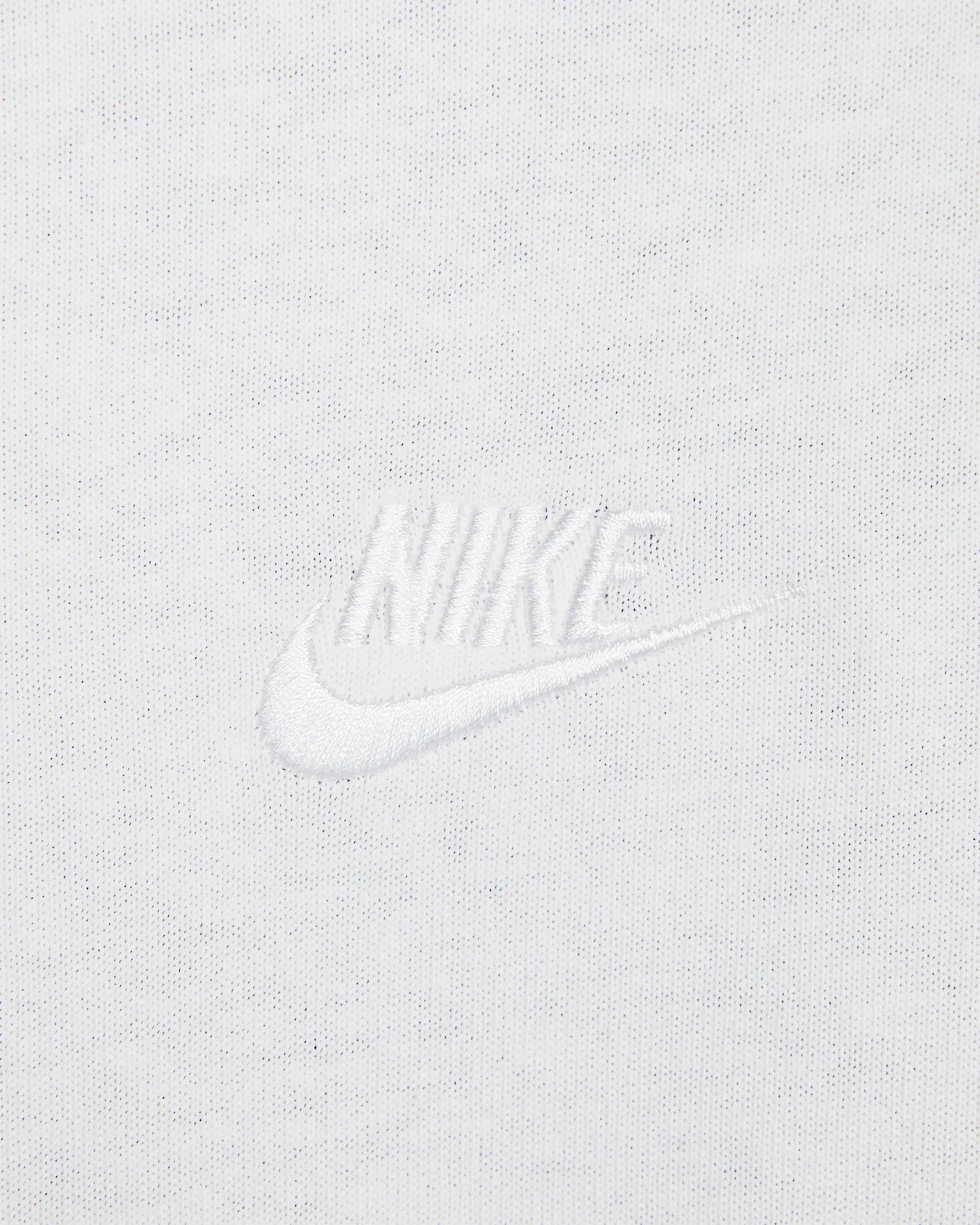 Nike Sportswear Premium Essentials Sustainable T-Shirt