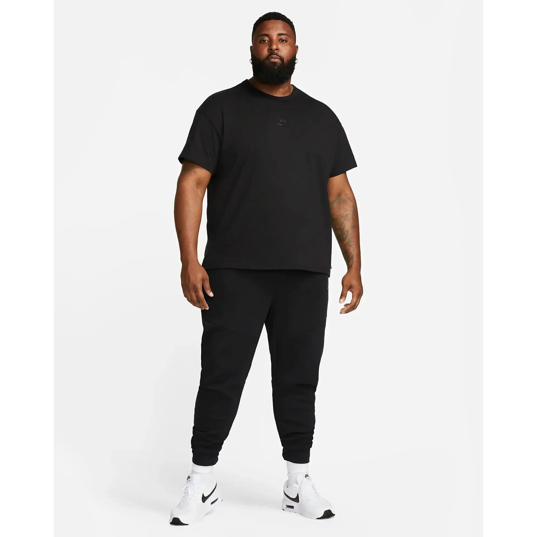 Nike Sportswear Premium Essentials Sustainable T-Shirt