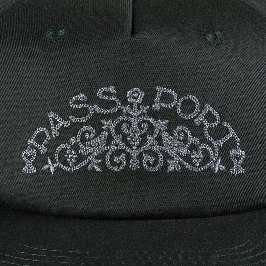 Passport Vineyard Birds Workers Cap