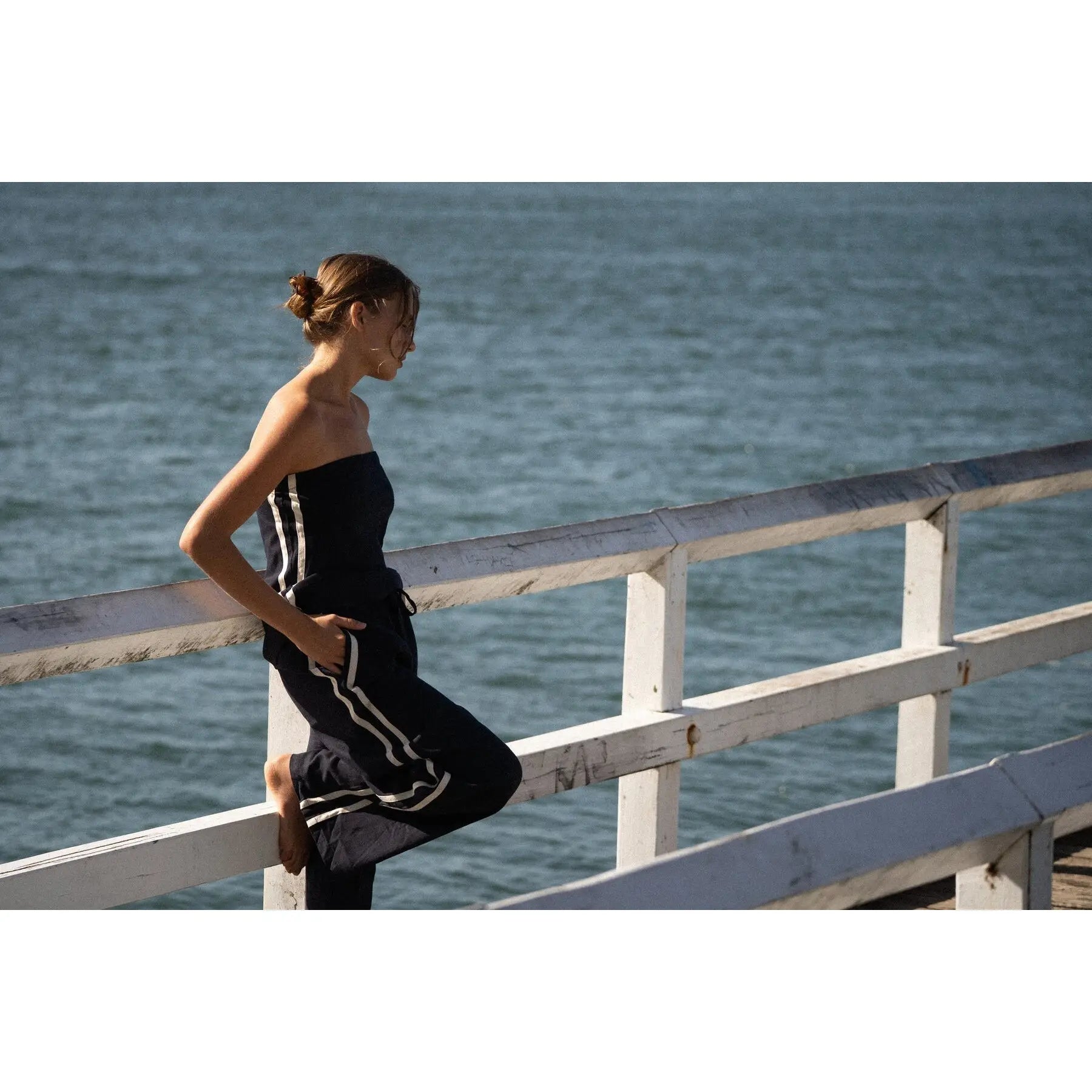 Rhythm Contrast Linen Strapless Top