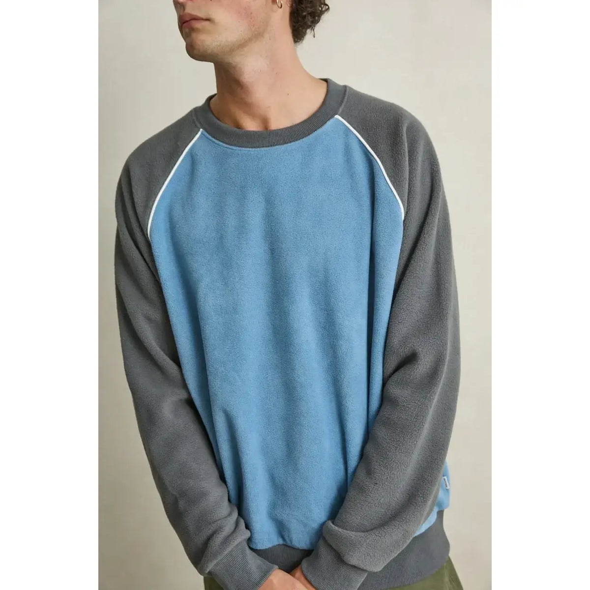 Rhythm Heavyweight Raglan Polar Crew
