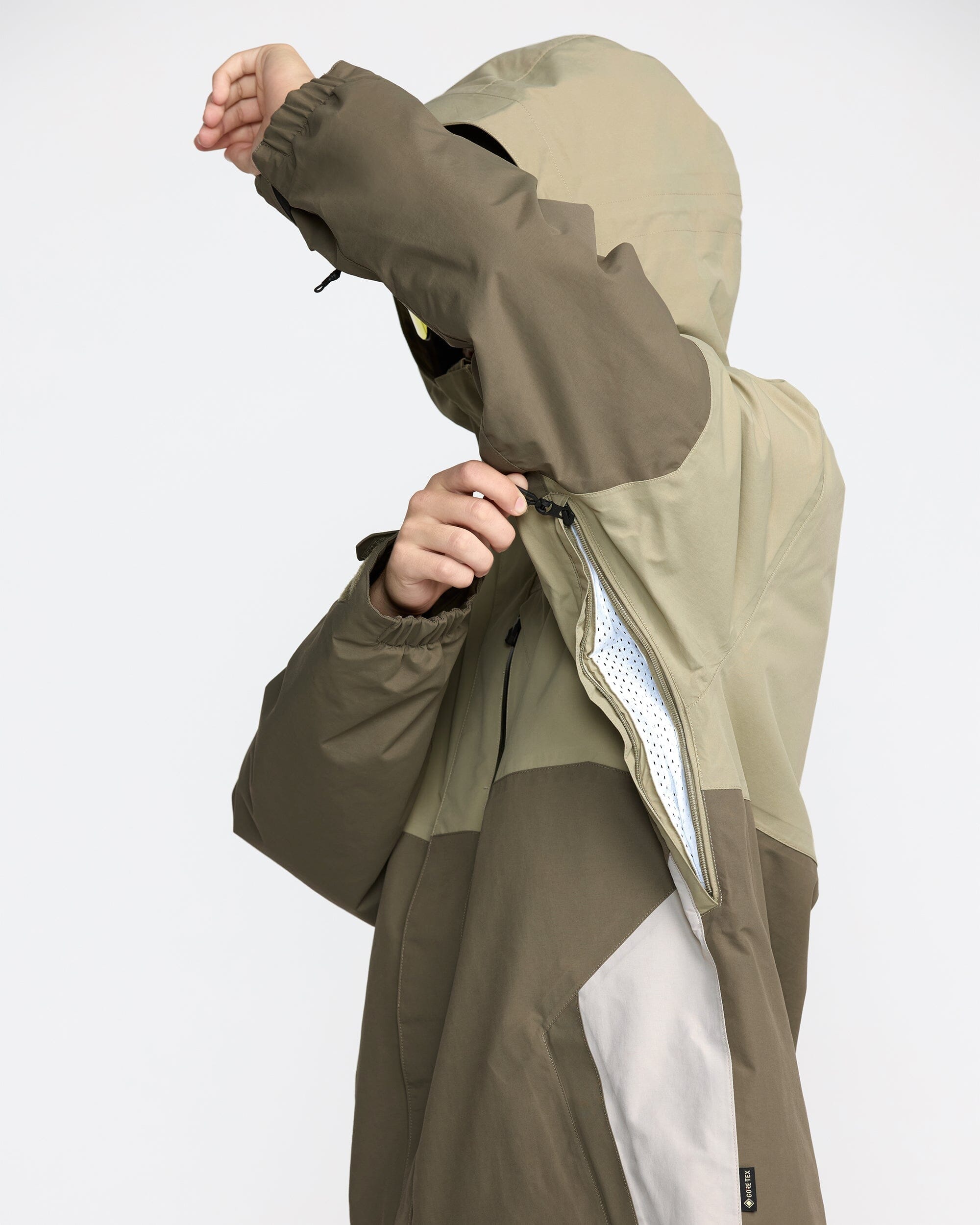 Volcom L GORE-TEX Jacket
