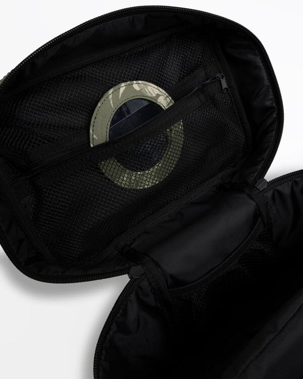 Volcom Patch Attack Deluxe Makeup Bag - Moss Green