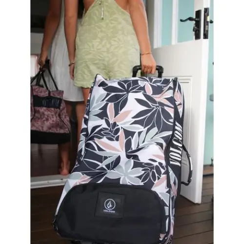 Volcom Patch Attack Wheelie Bag