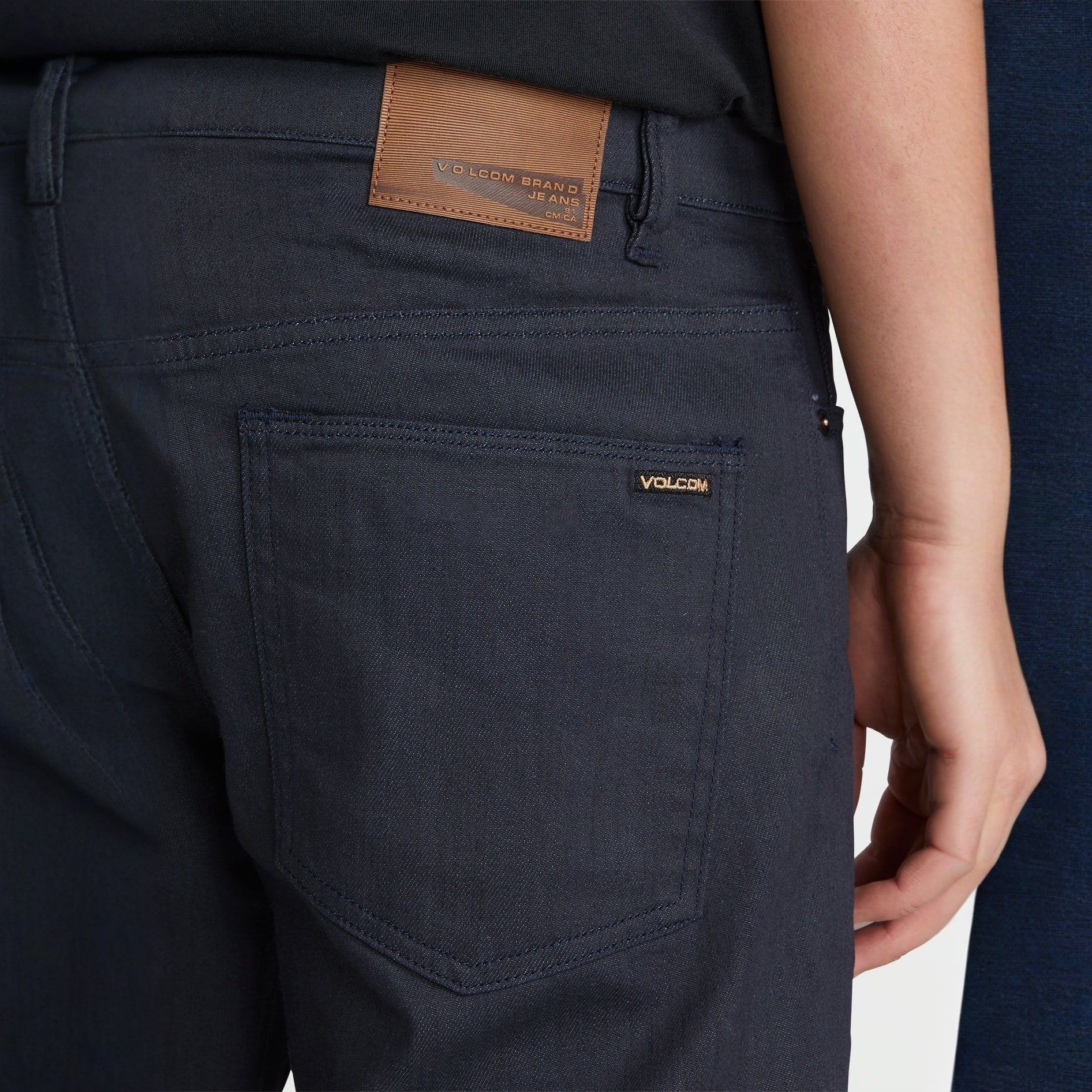 VOLCOM SOLVER MODERN FIT JEANS