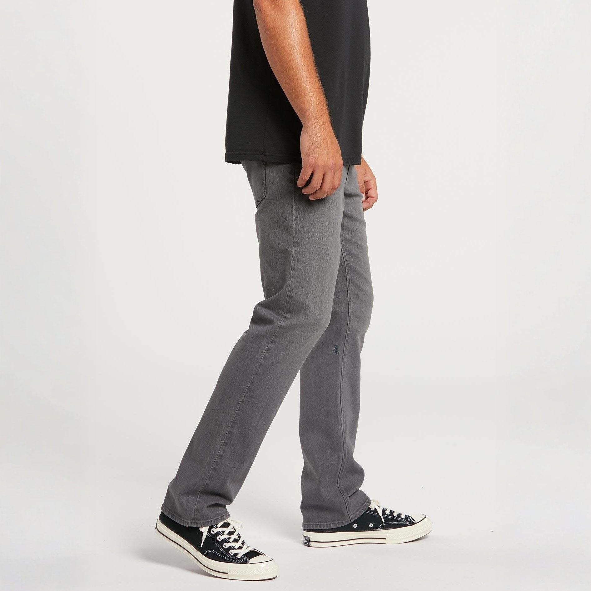 VOLCOM SOLVER MODERN FIT JEANS