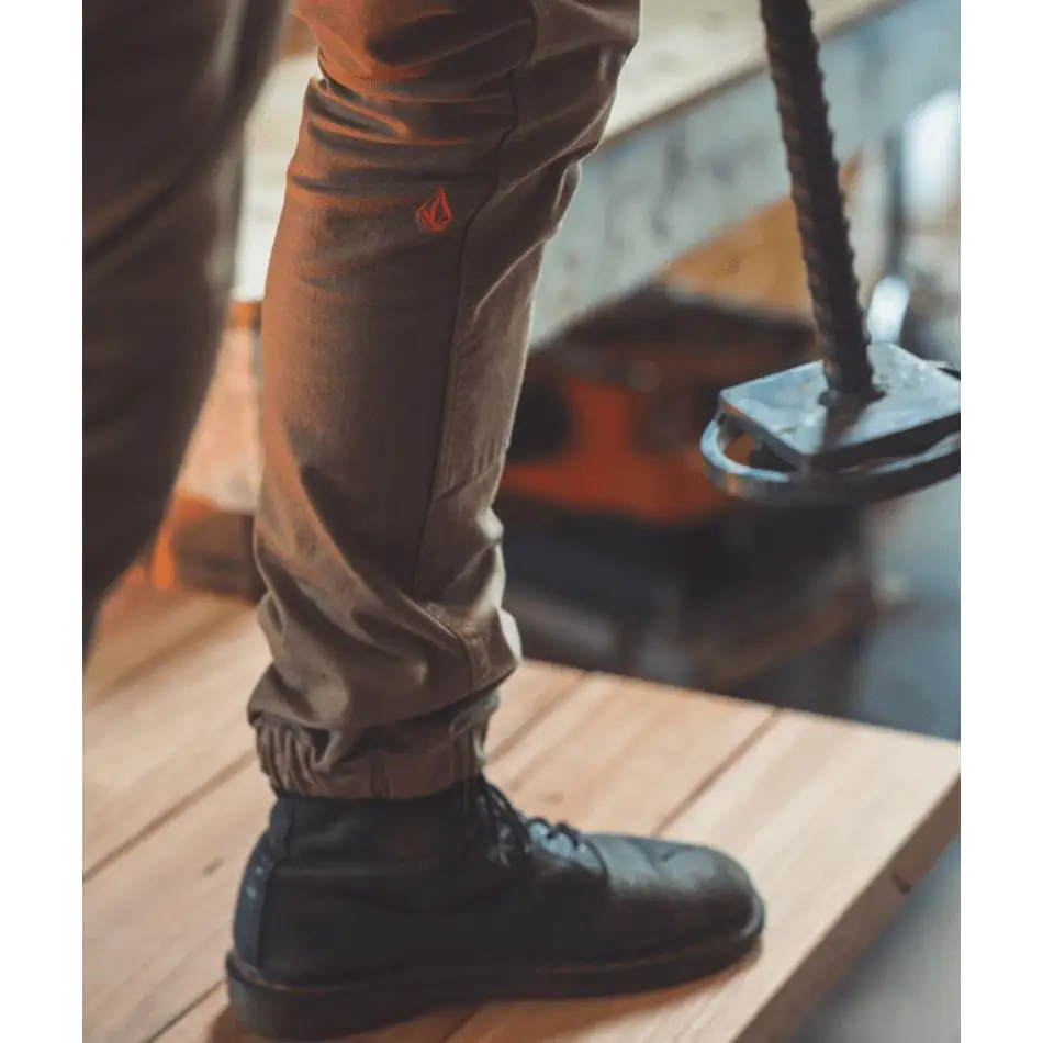 Volcom Workwear Caliper Cuffed Pant