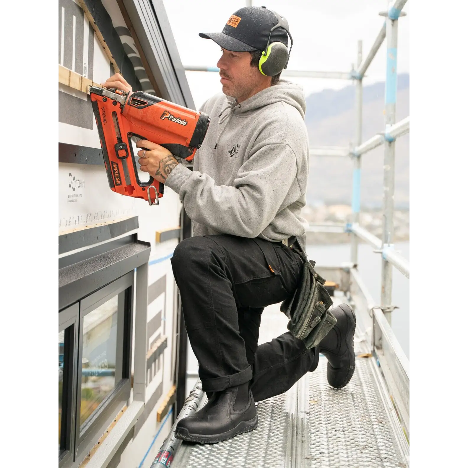 Volcom Workwear Caliper Relaxed Work Pant