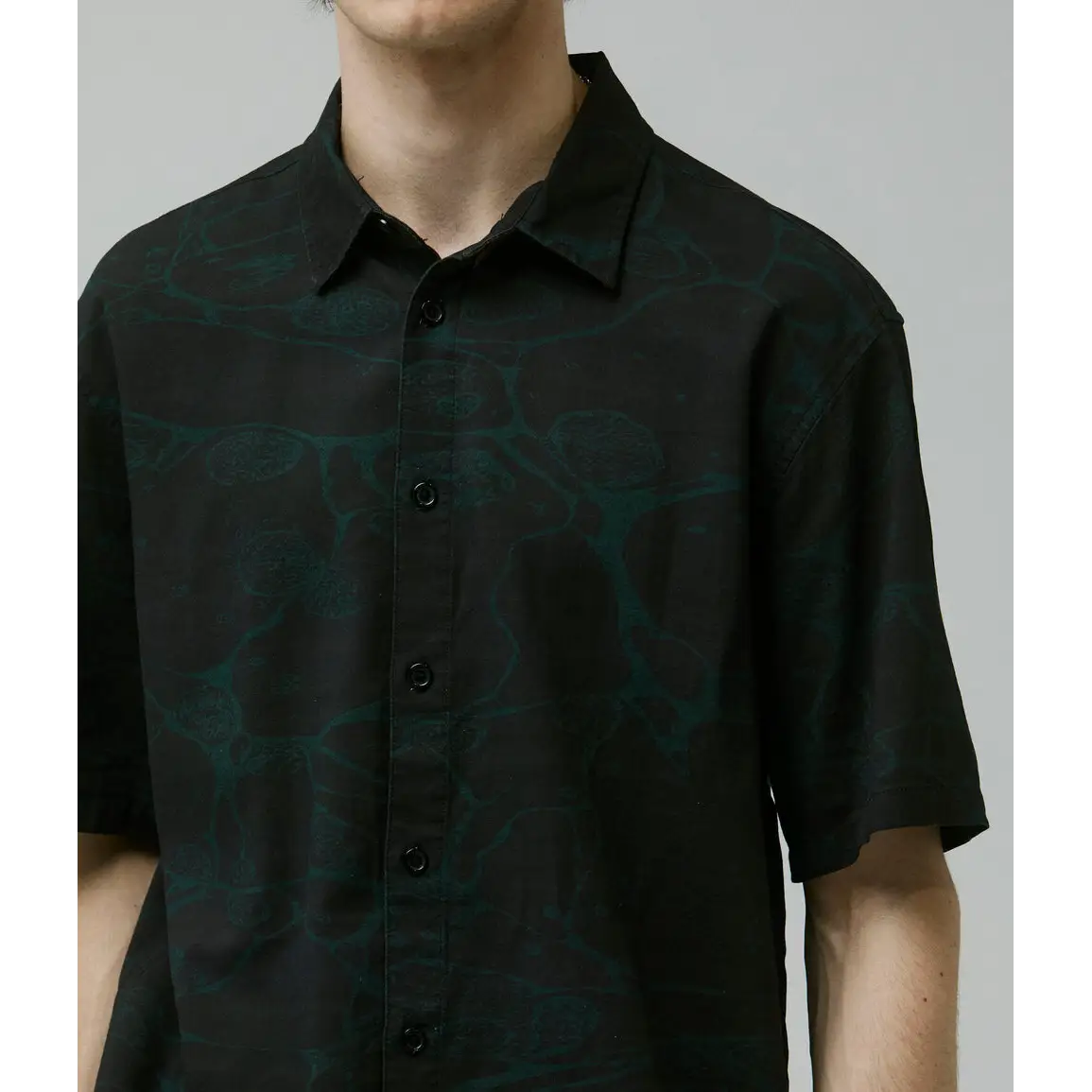 Former Vivian Global Mind Shirt