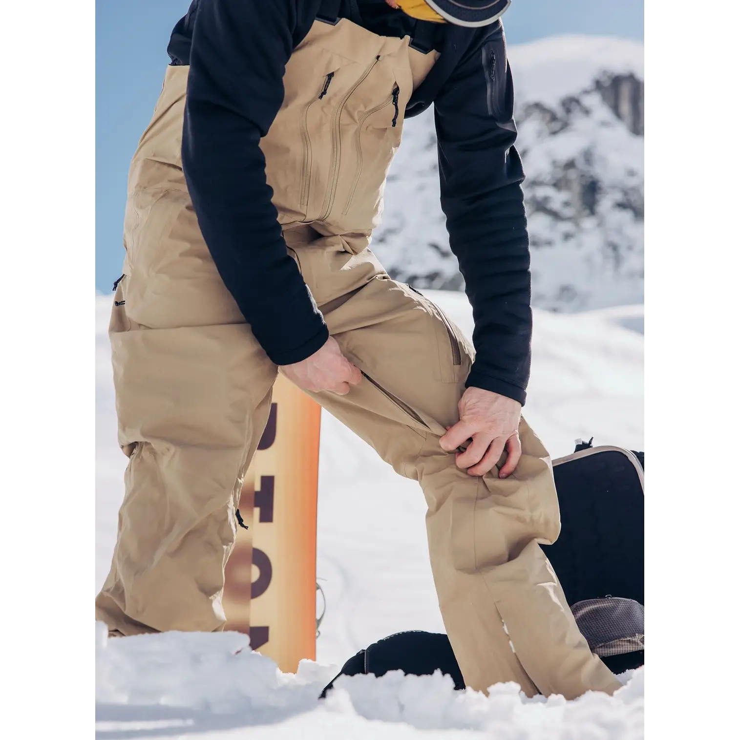 Burton AK Cyclic GORE-TEX Bib Pants 2024