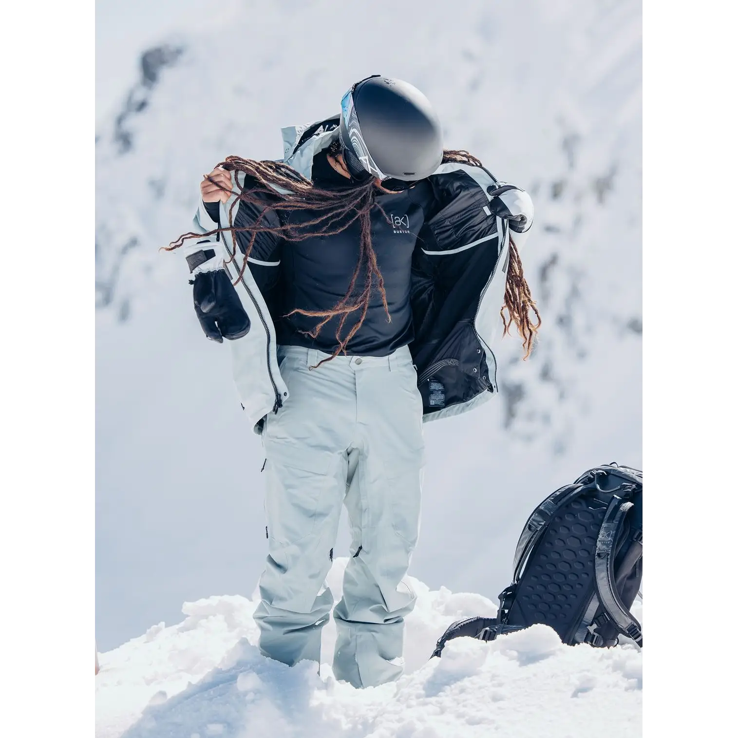 Burton AK Swash GORE-TEX 2L Jacket 2024