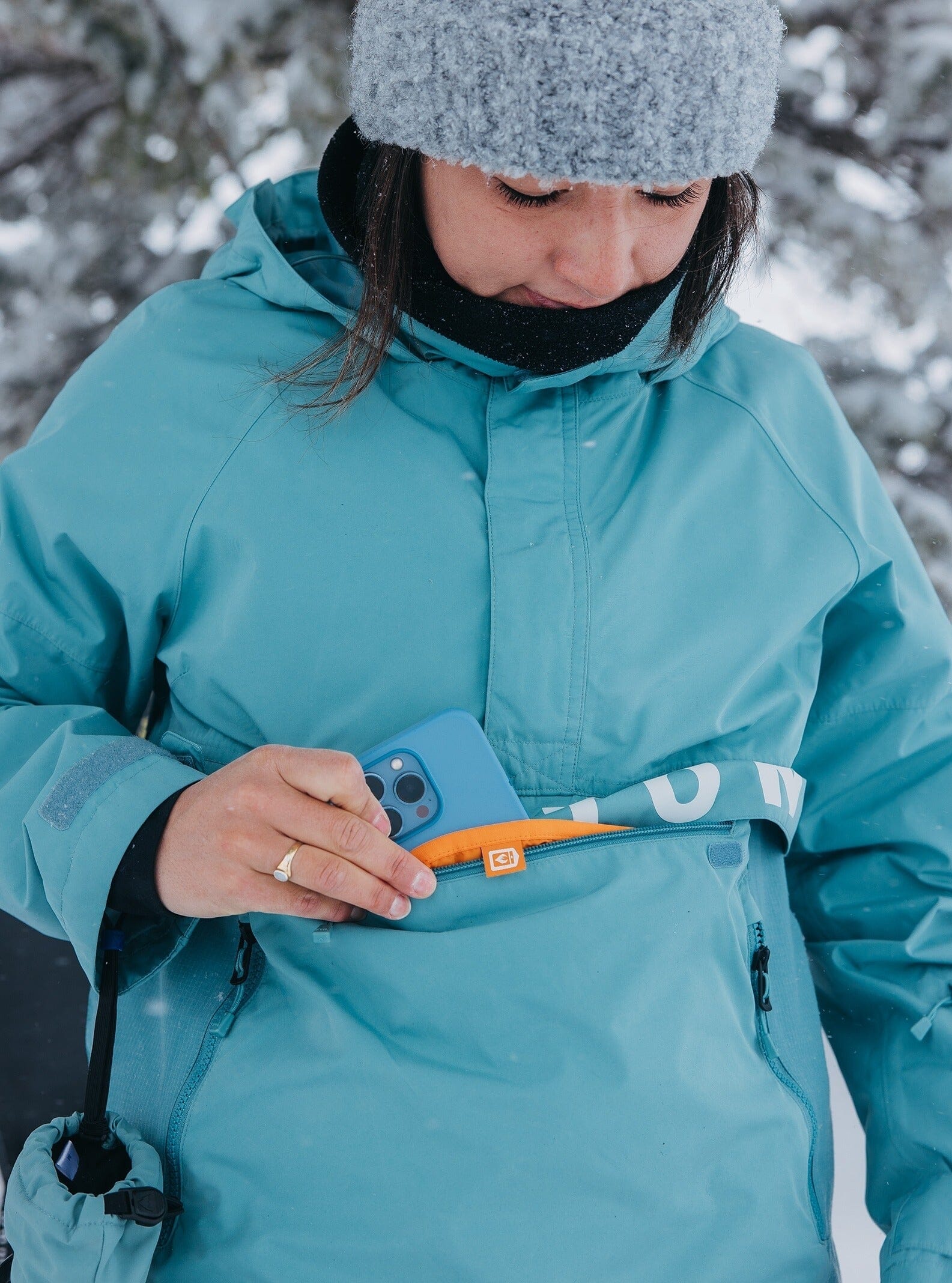 Burton Womens Frostner 2L Anorak Jacket 2024