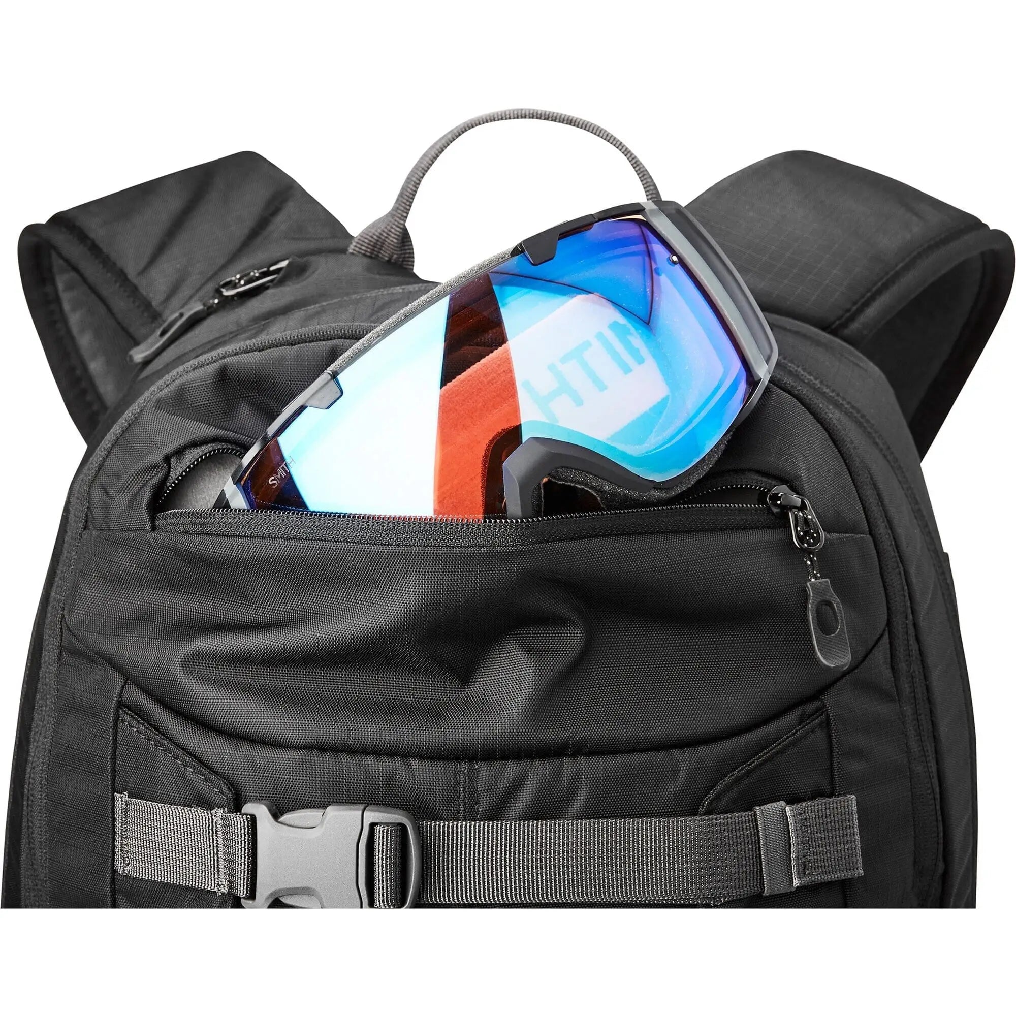 DaKine Mission Pro 18L Backpack 2024