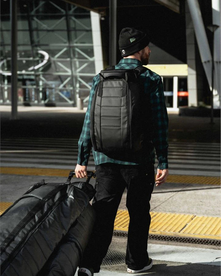 D__b_ Hugger Backpack 30L