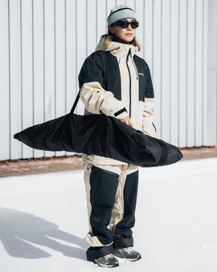 D__b_  Snow Essential Snowboard Bag