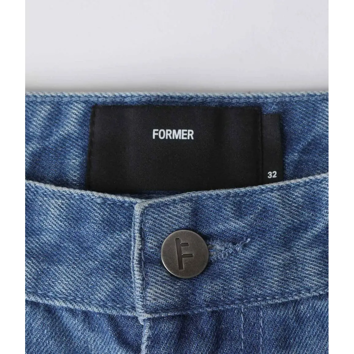 Former Distend VT Jean