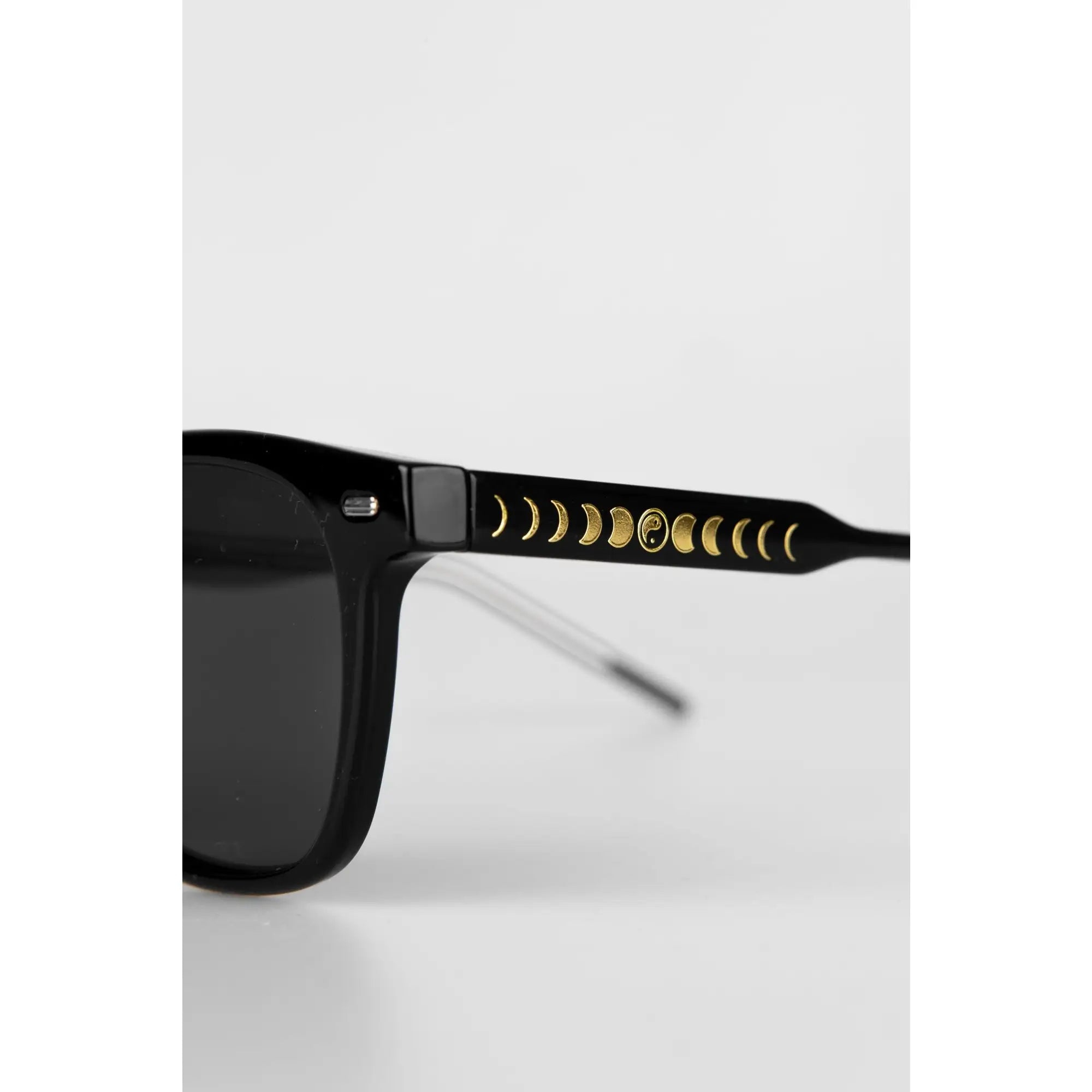 Fortune Universal Polarised Sunglasses