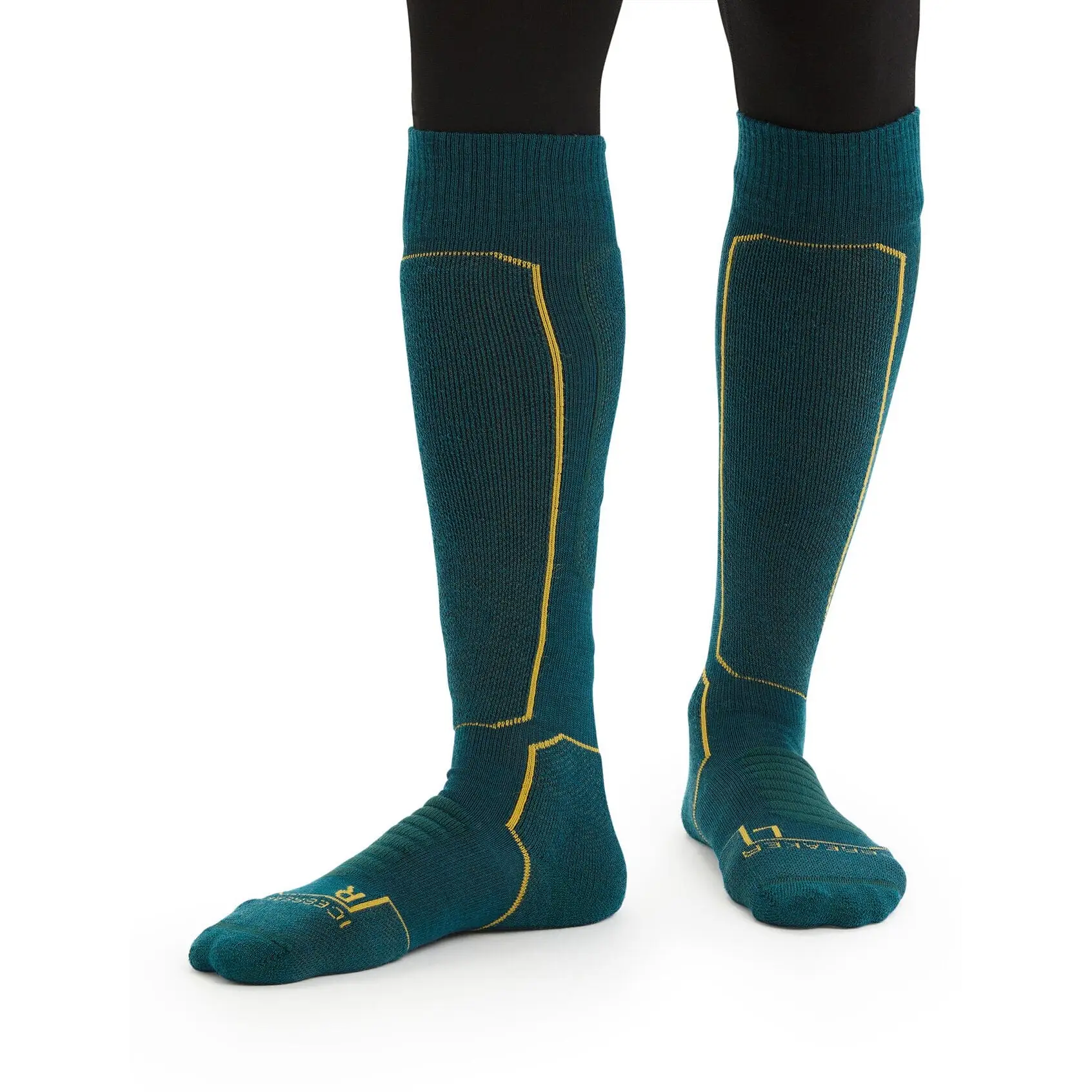 Icebreaker Merino Ski+ Medium Over the Calf Socks