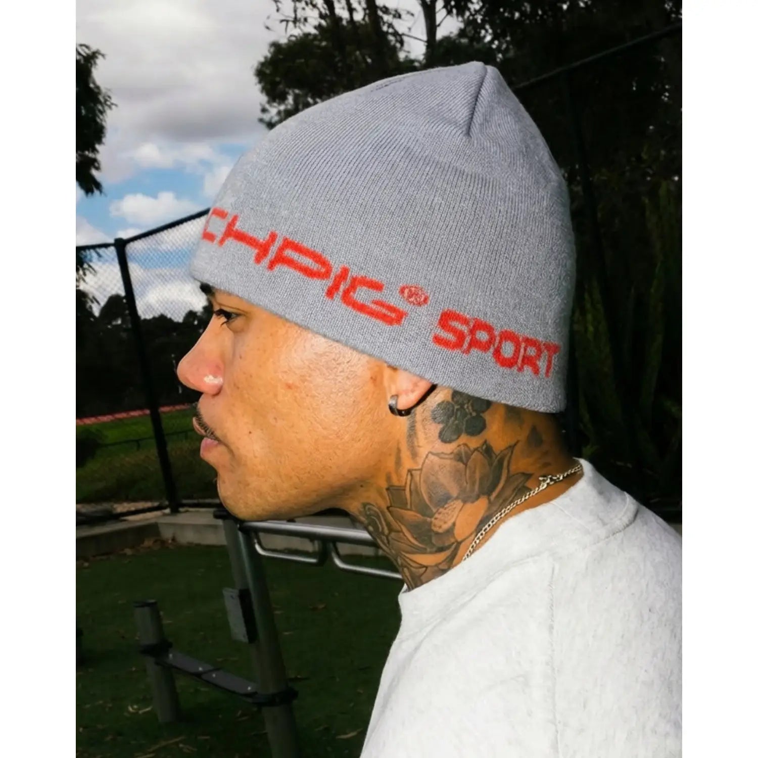 ICHPIG  Sports Reversible Skull Beanie