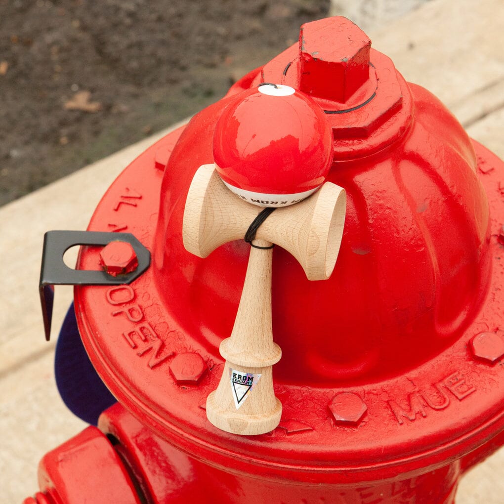 Krom Pop LOL Kendama - Red