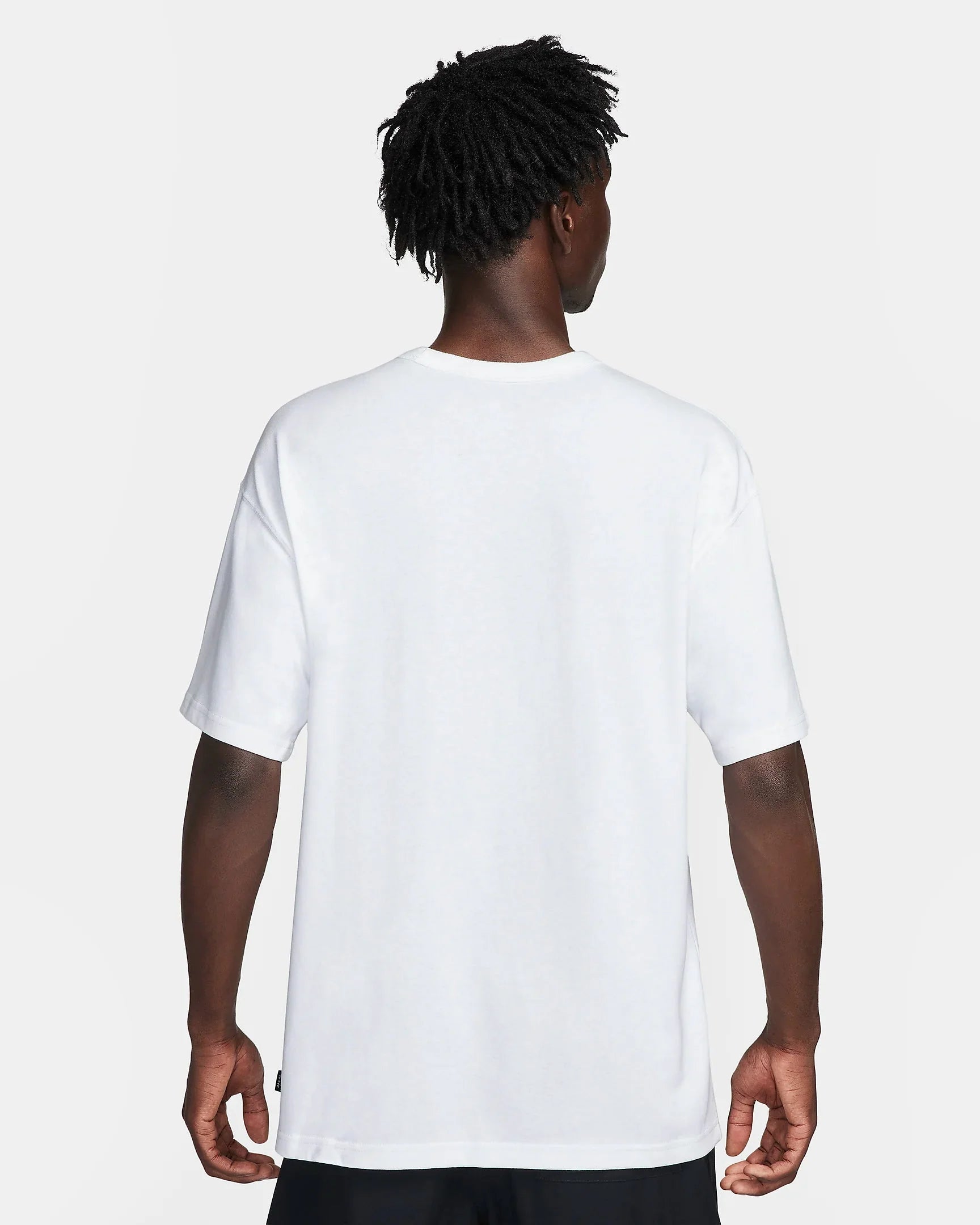 Nike Sportswear Premium Essentials Sustainable T-Shirt 