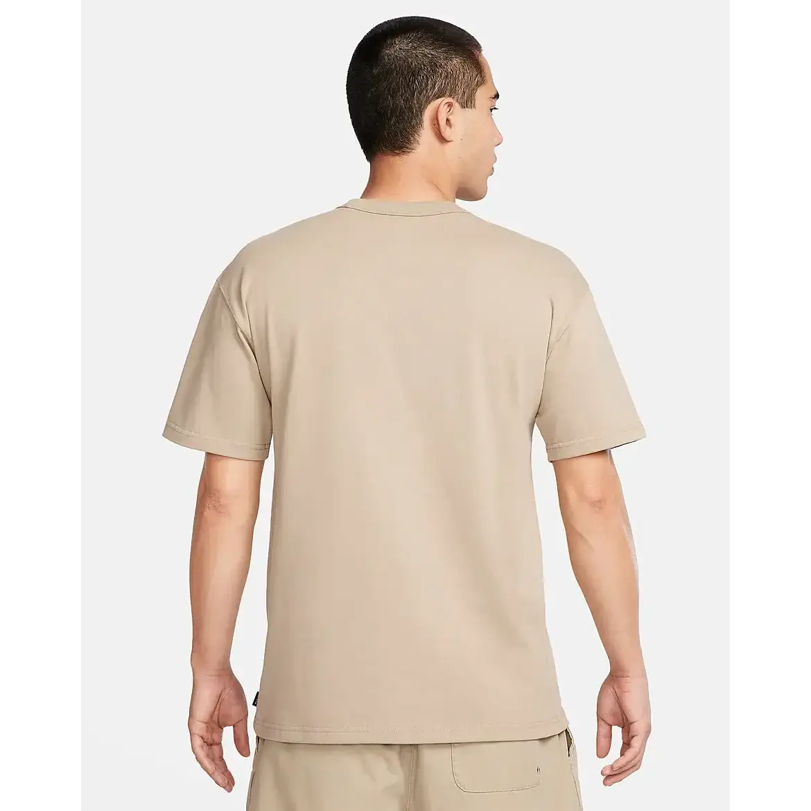 Nike Sportswear Premium Essentials Sustainable T-Shirt