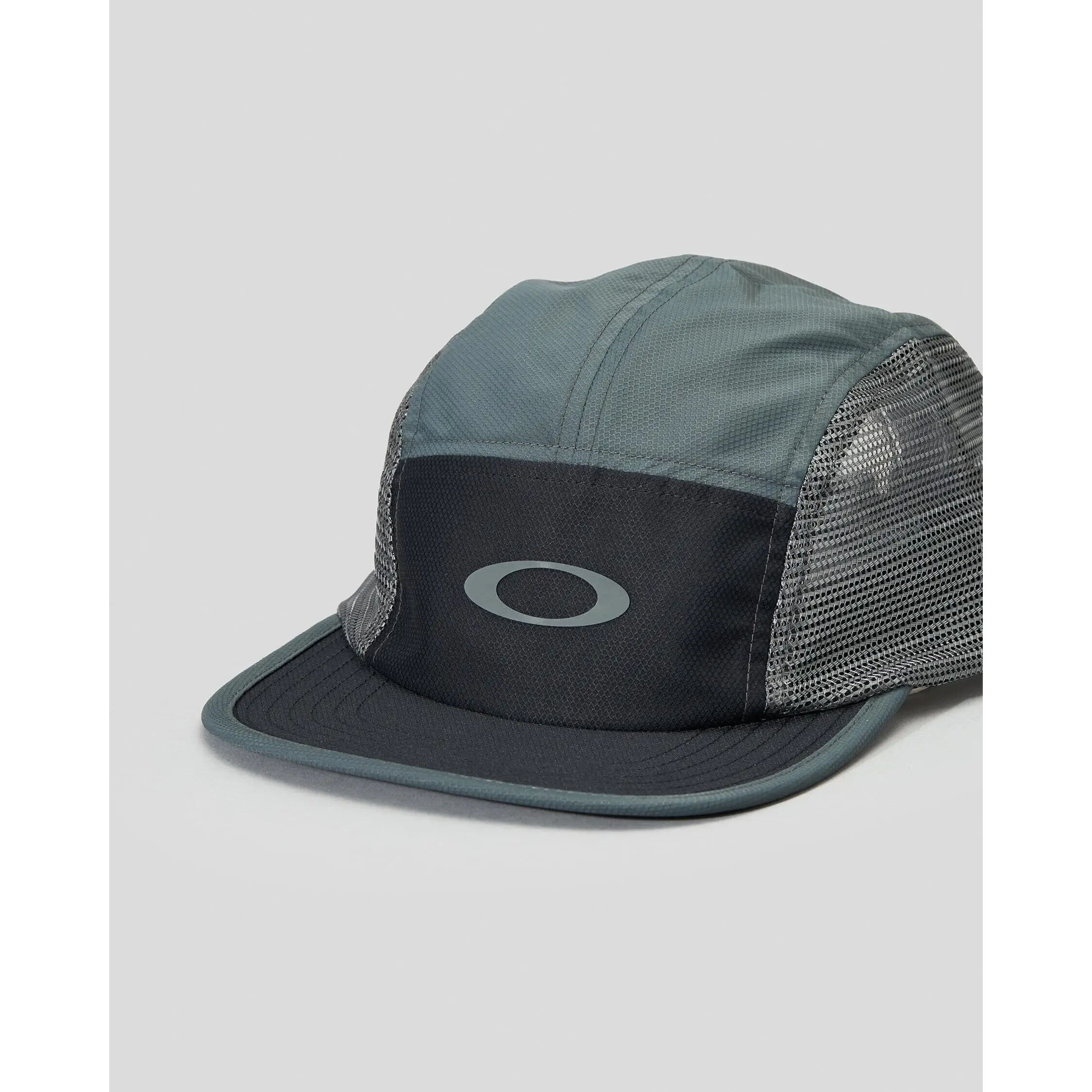 Oakley Latitude Arc Cap 