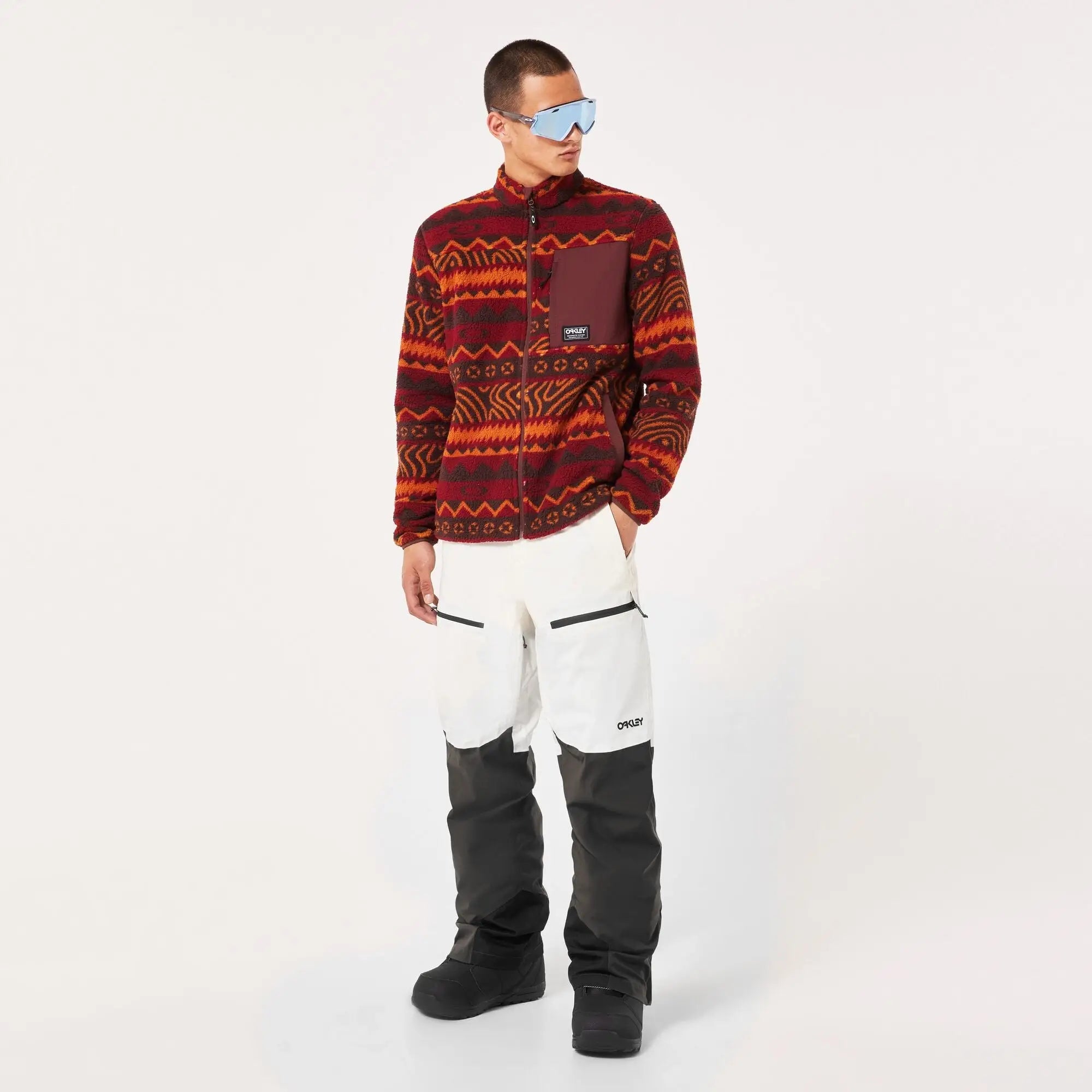 Oakley Mountain Fire Sherpa 2025